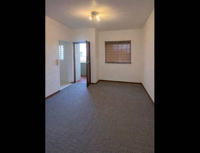 2 BEDROOM PROPERTY TO RENT IN GLENHAZEL